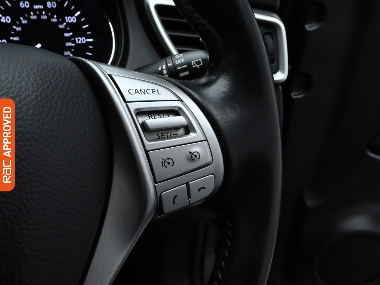 Used Nissan Qashqai 2016 for sale - 76739643: Photo 24