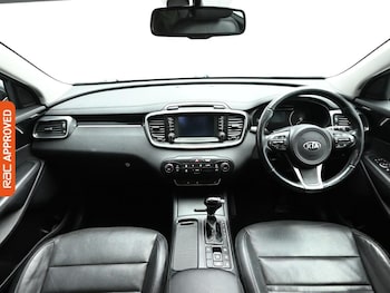 Used Kia Sorento 2017 for sale - 77194870: Photo