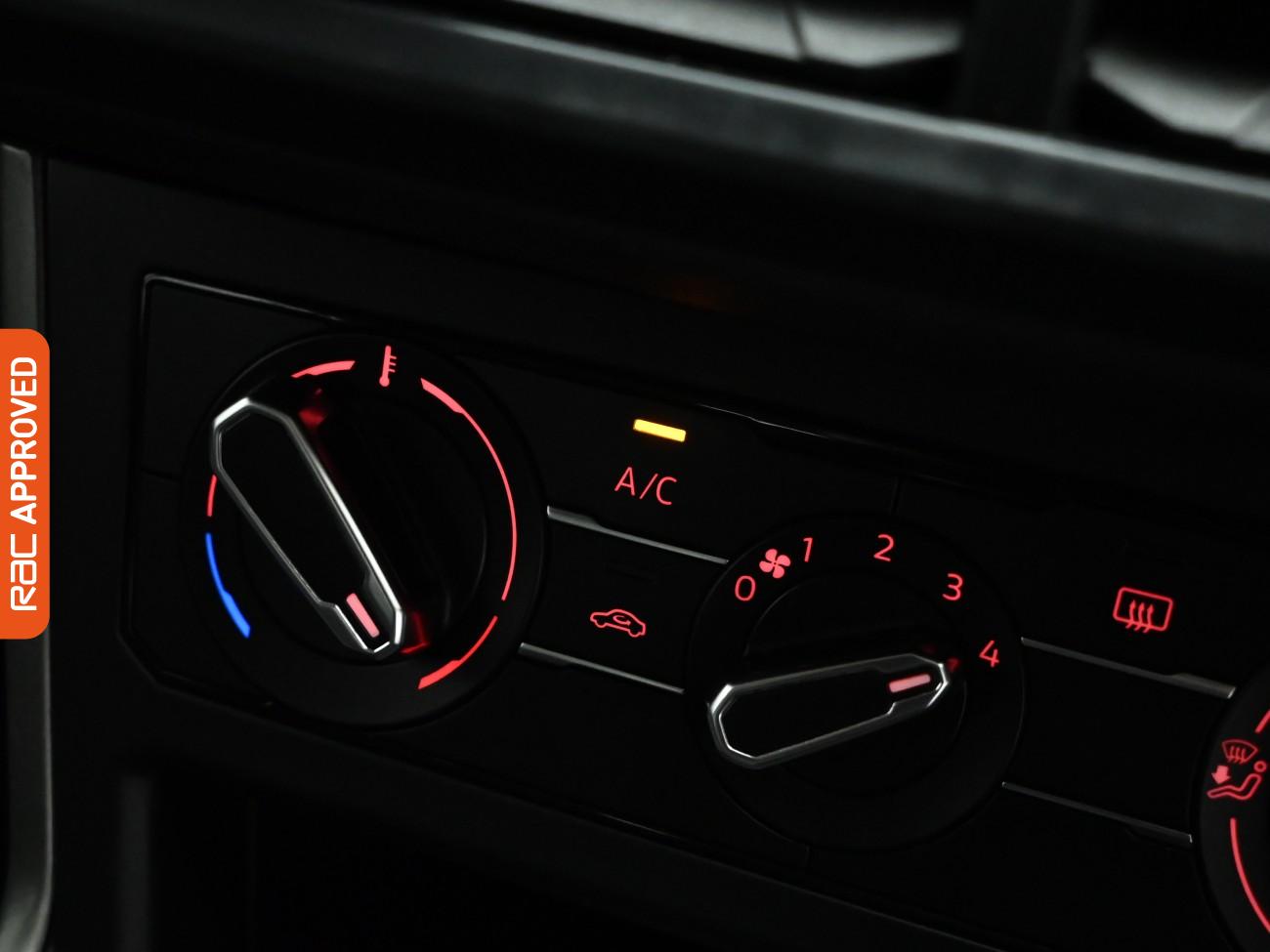 Used Volkswagen Polo 2018 for sale - 77275256: Photo 17