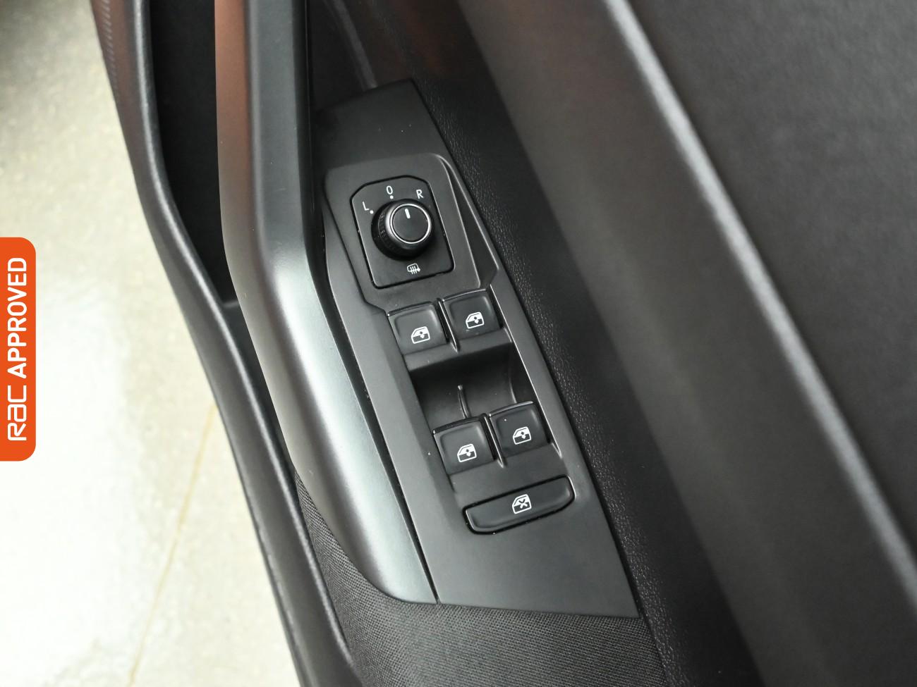 Used Volkswagen Polo 2018 for sale - 77275256: Photo 23