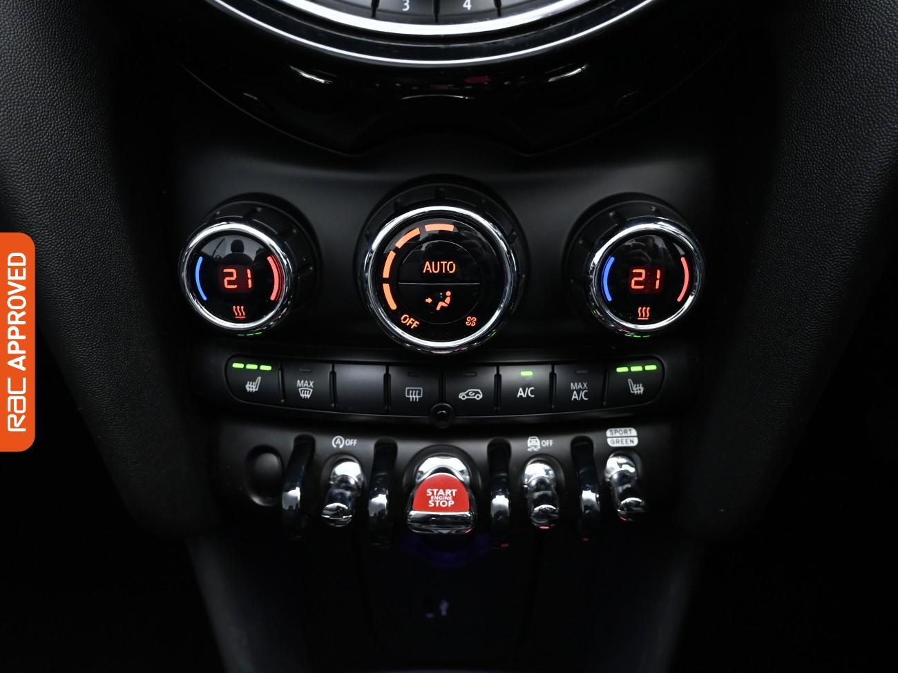 Used MINI Convertible 2019 for sale - 76405902: Photo 18