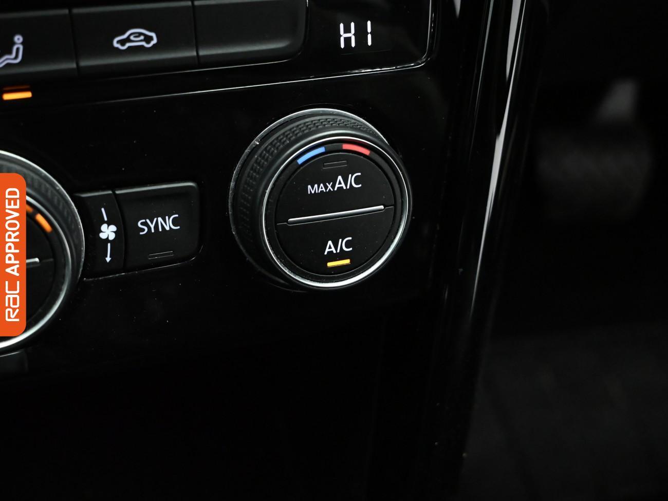 Used Volkswagen T-Roc 2021 for sale - 77407598: Photo 18