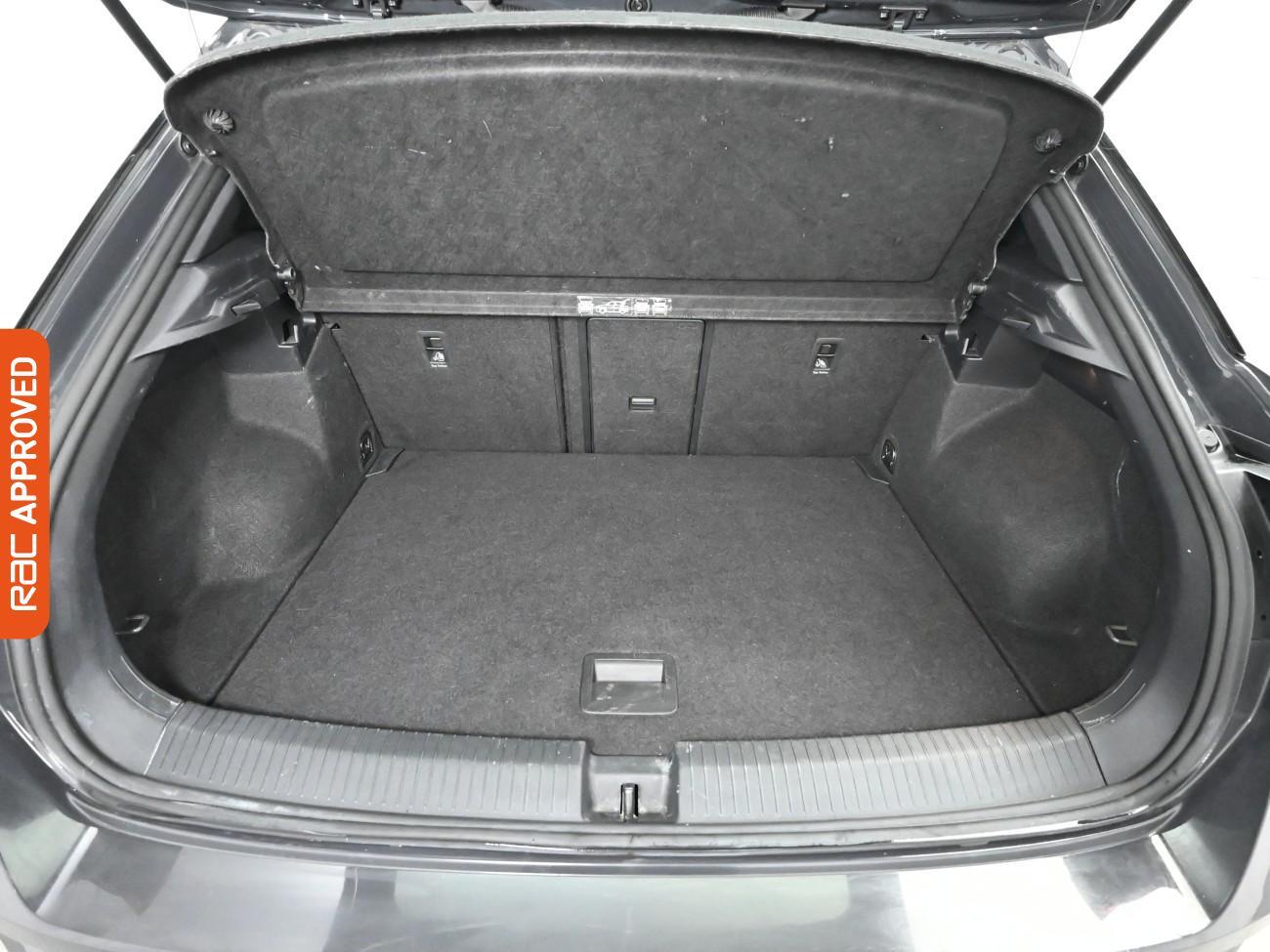 Used Volkswagen T-Roc 2021 for sale - 77407598: Photo 24