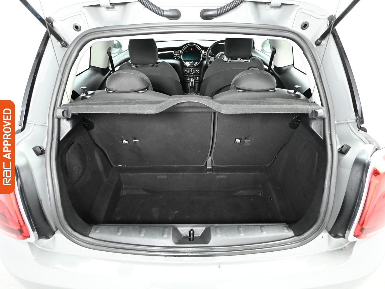 Used MINI Electric Hatch 2021 for sale - 76827955: Photo 15