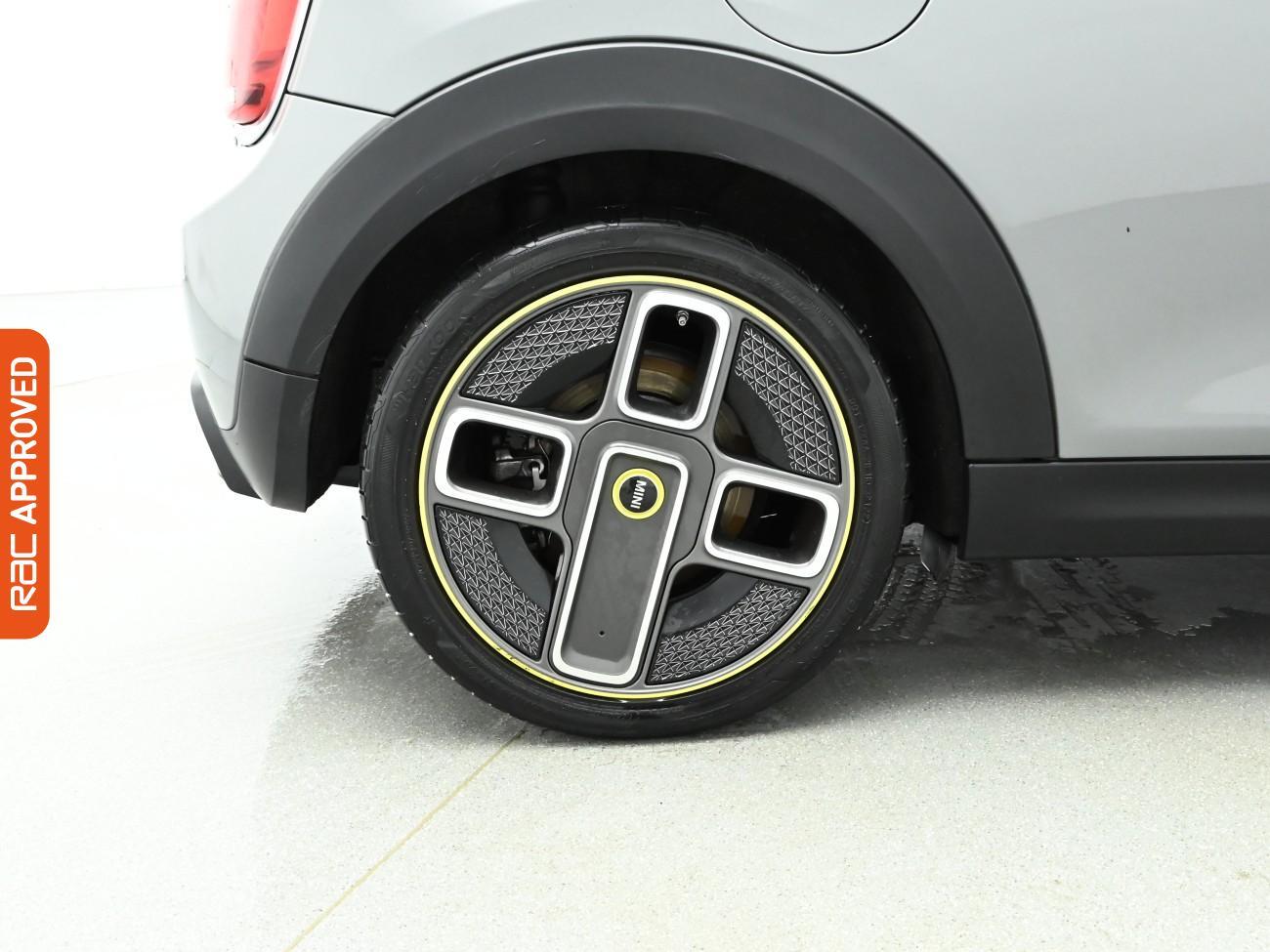 Used MINI Electric Hatch 2021 for sale - 76827955: Photo 26