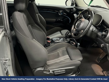 Used MINI Electric Hatch 2021 for sale - 76827955: Photo