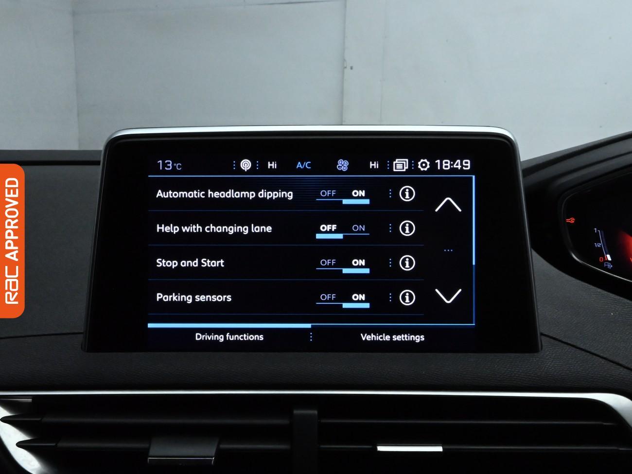 Used Peugeot 3008 2018 for sale - 76206904: Photo 17