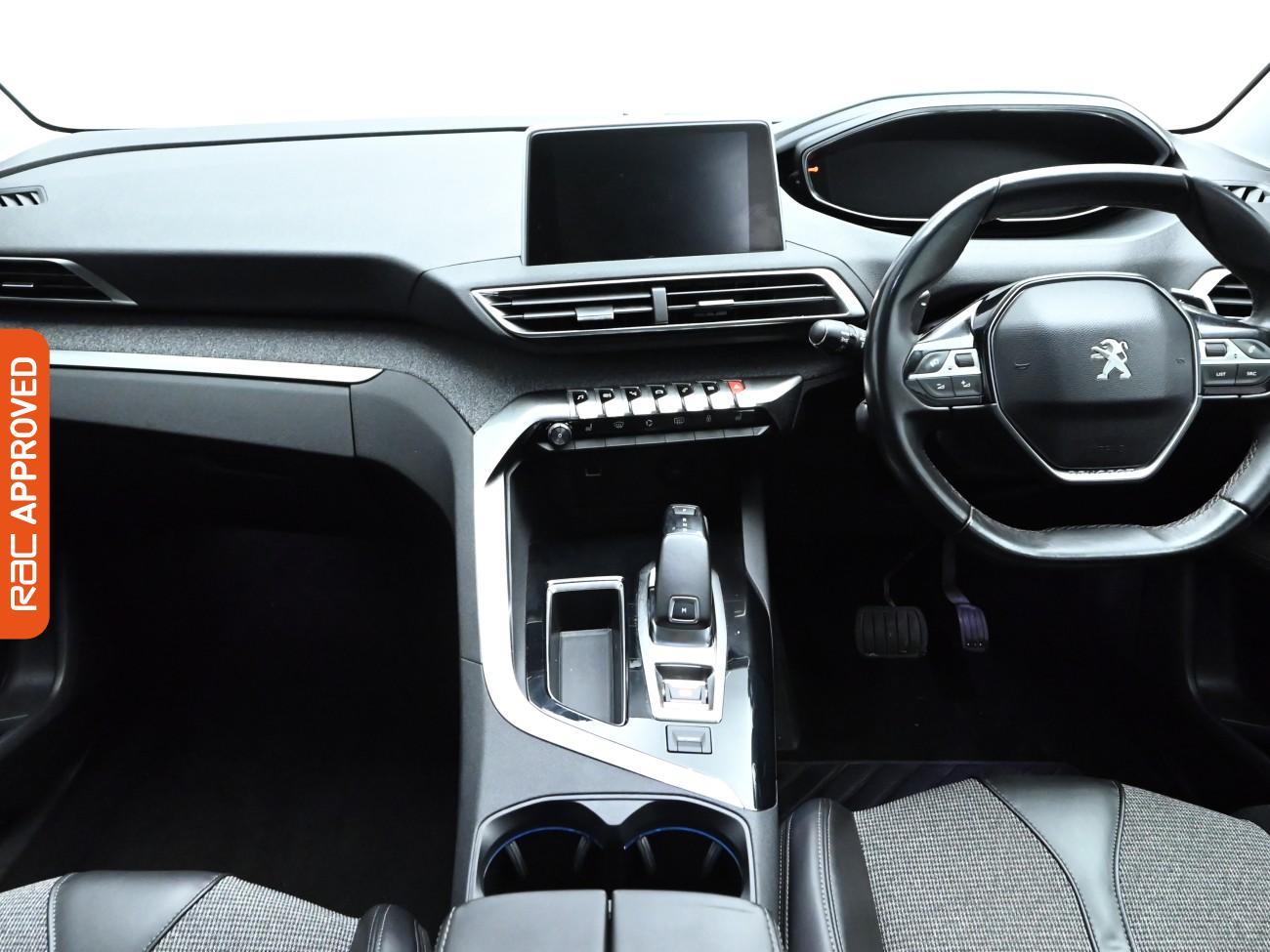 Used Peugeot 3008 2018 for sale - 76206904: Photo 2