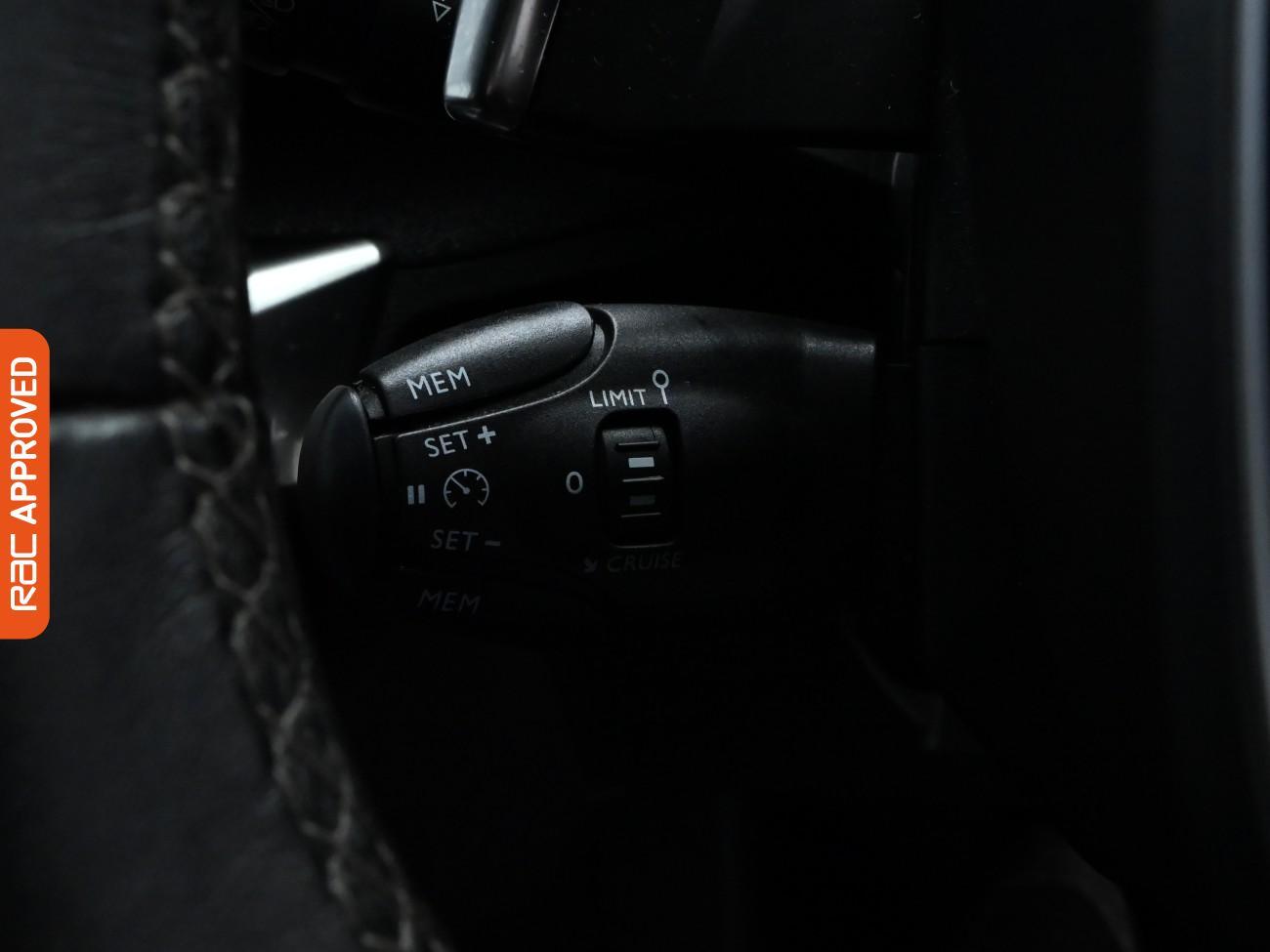 Used Peugeot 3008 2018 for sale - 76206904: Photo 22