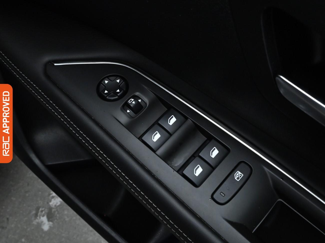 Used Peugeot 3008 2018 for sale - 76206904: Photo 25