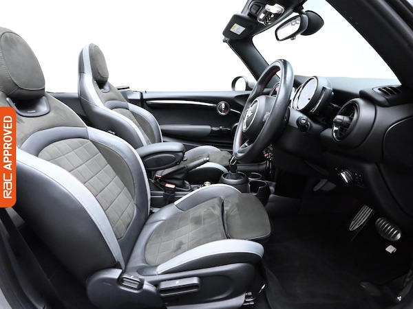 Used MINI Convertible 2020 for sale - 76207002: Photo 11