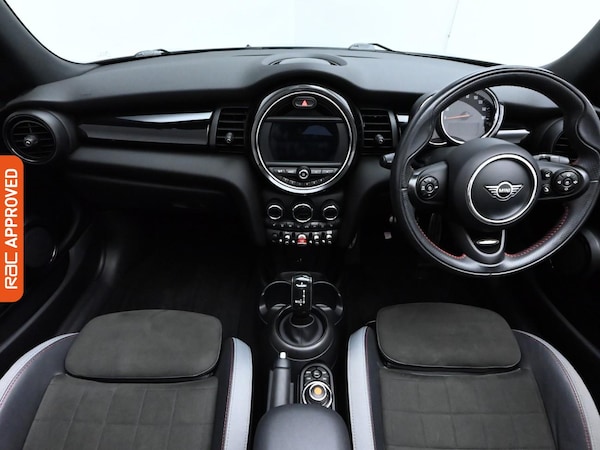 Used MINI Convertible 2020 for sale - 76207002: Photo 2