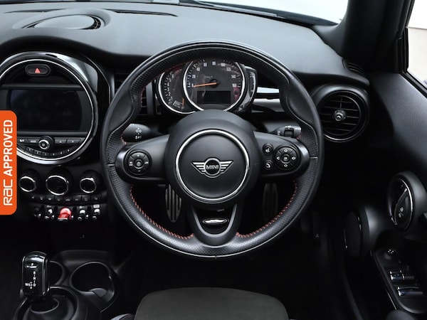 Used MINI Convertible 2020 for sale - 76207002: Photo 9