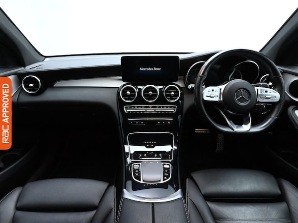 Used Mercedes-Benz GLC 2022 for sale - 76206968: Photo 2