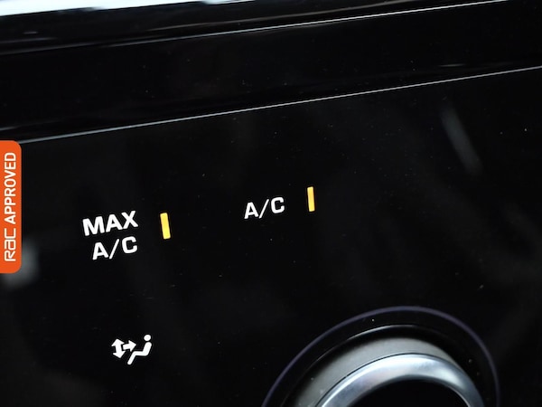 Used Land Rover Discovery Sport 2021 for sale - 75367789: Photo 21