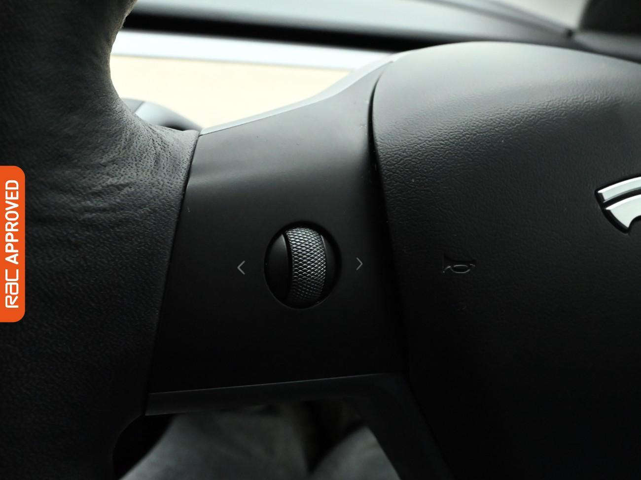 Used Tesla Model 3 2021 for sale - 76890241: Photo 23