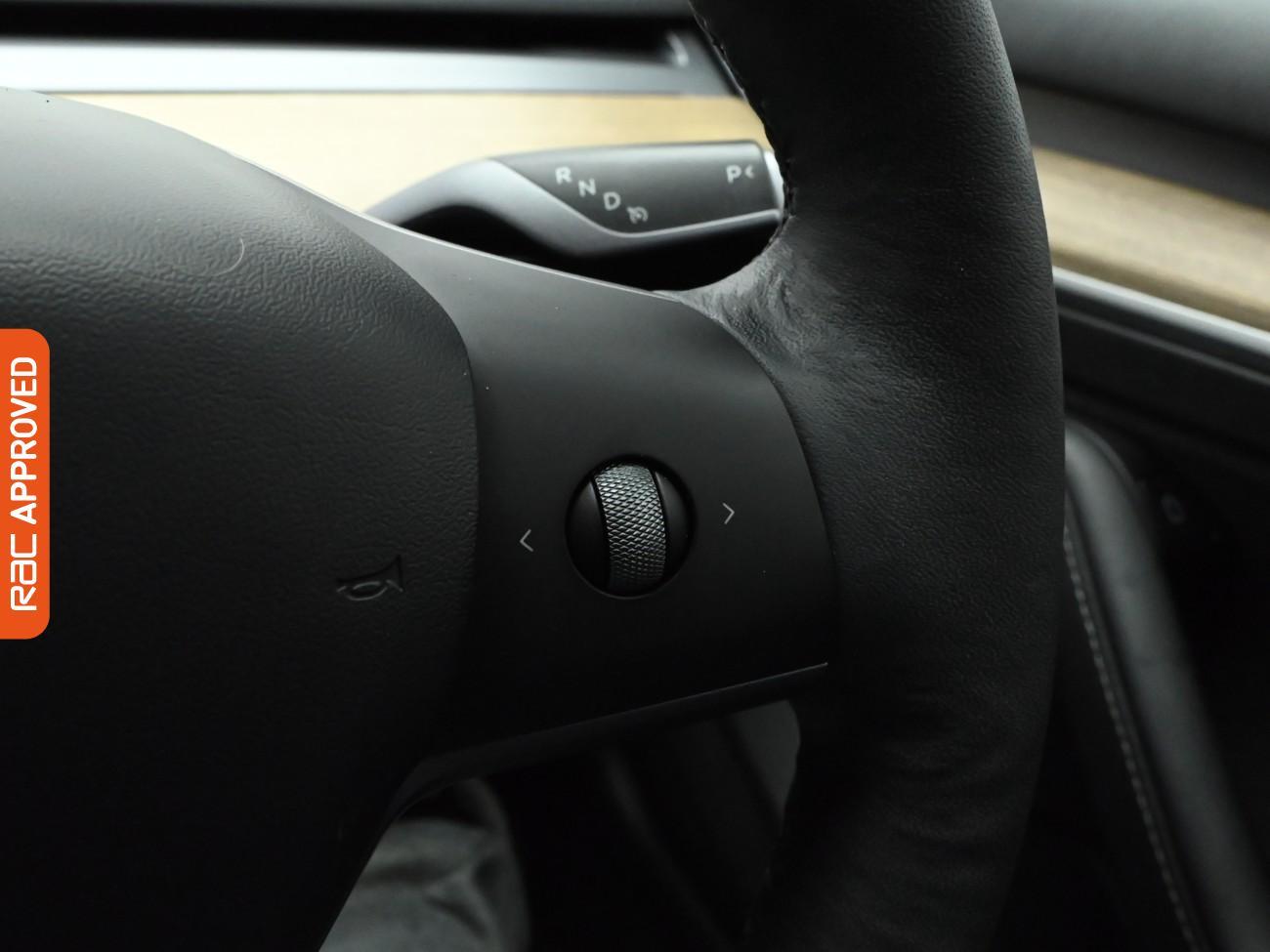 Used Tesla Model 3 2021 for sale - 76890241: Photo 25