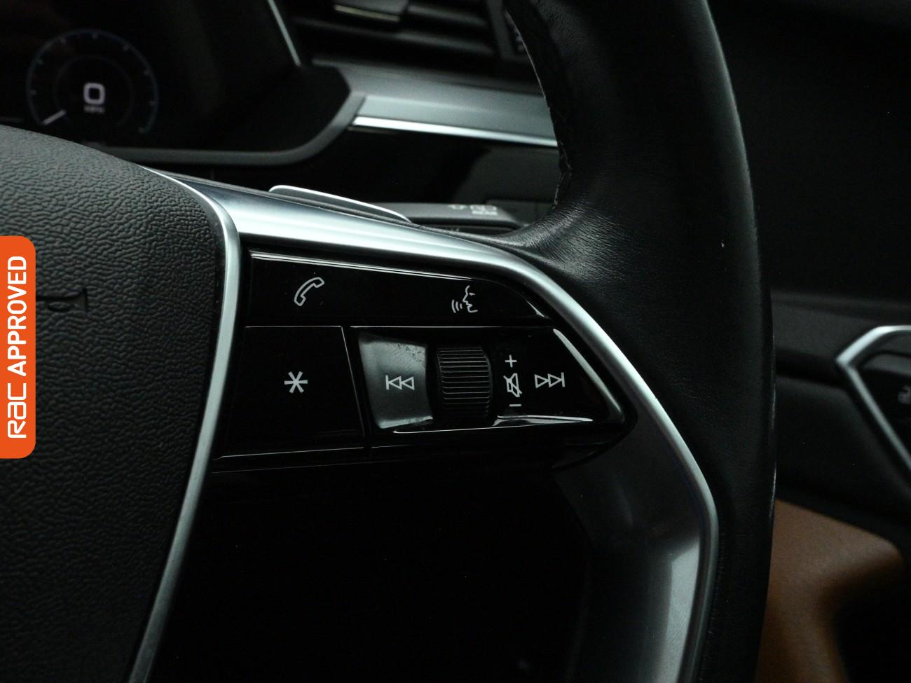 Used Audi e-tron 2020 for sale - 77834960: Photo 25