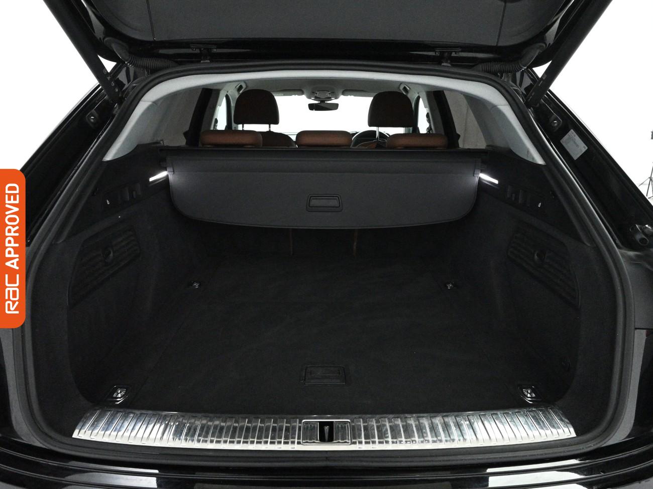 Used Audi e-tron 2020 for sale - 77834960: Photo 29