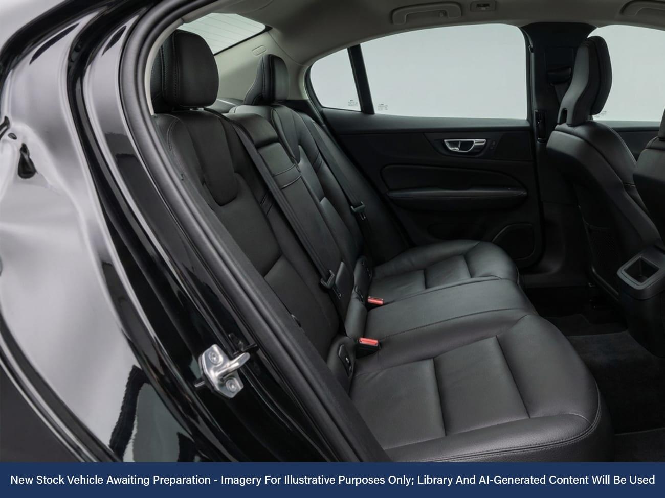 Used Mercedes-Benz A-Class 2015 for sale - 77340790: Photo 4