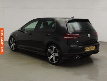 Used Volkswagen Golf 2016 for sale - 78979155: Photo