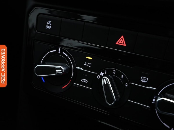 Used Volkswagen T-Cross 2022 for sale - 76236682: Photo 15