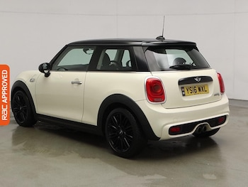 Used MINI Hatch 2016 for sale - 76395346: Photo