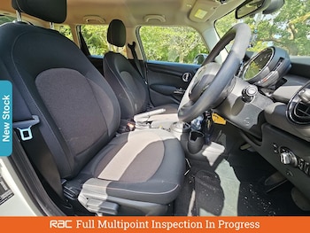 Used MINI Hatch 2020 for sale - 76036852: Photo