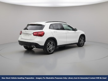 Used Mercedes-Benz GLA 2019 for sale - 76569458: Photo