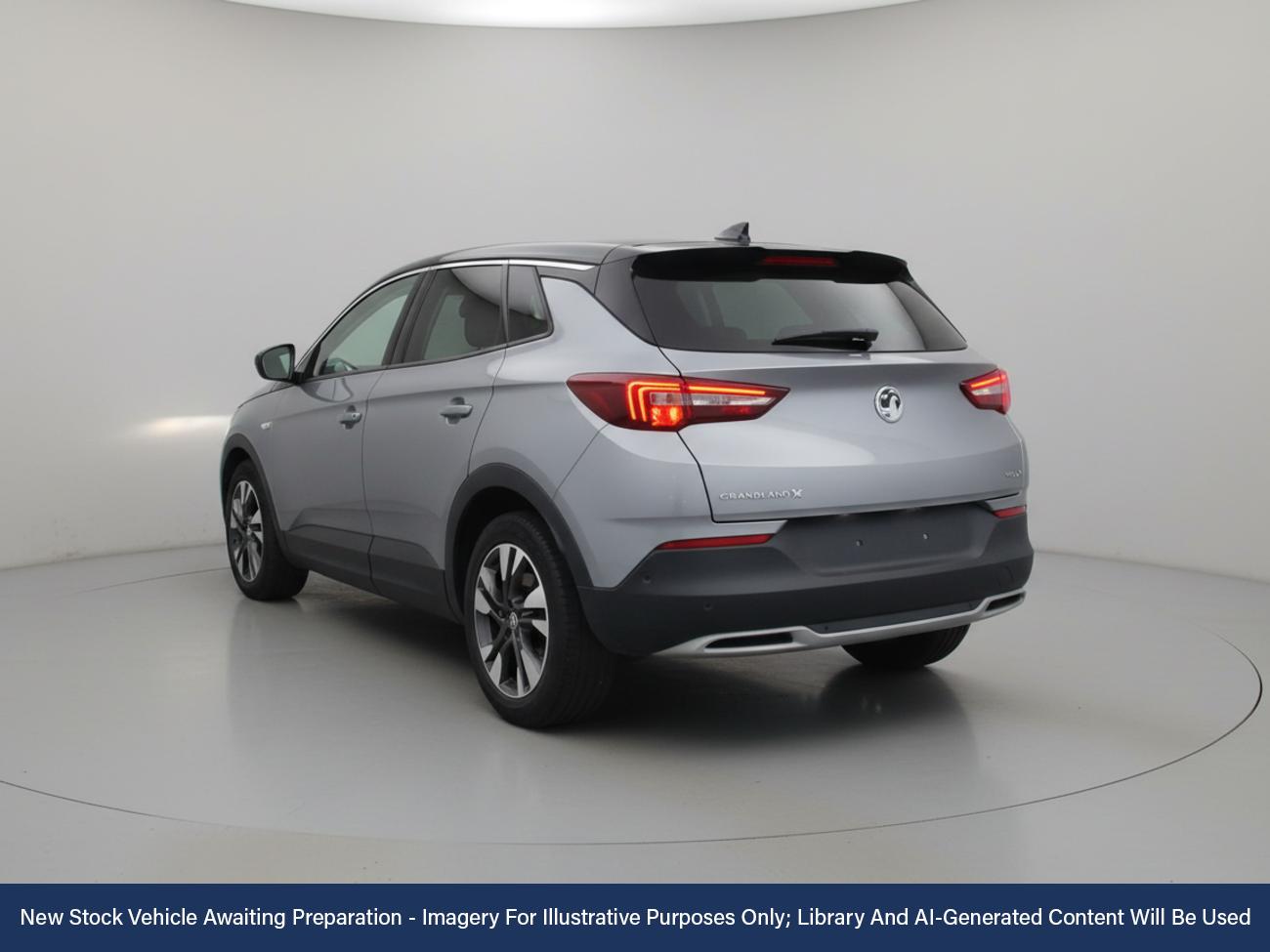 Used Vauxhall Grandland X 2019 for sale - 76611934: Photo 2