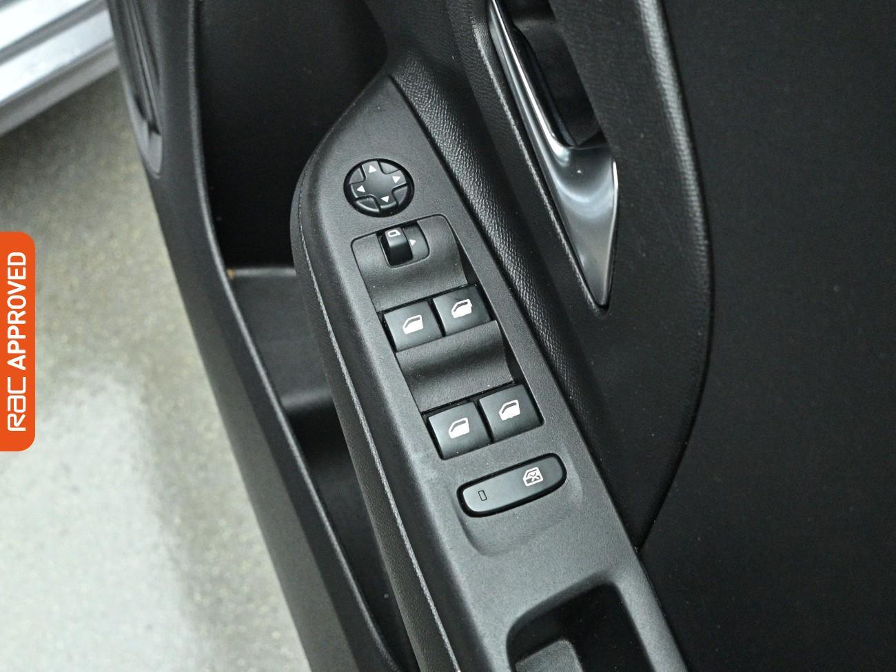 Used Vauxhall Corsa 2022 for sale - 77654302: Photo 21