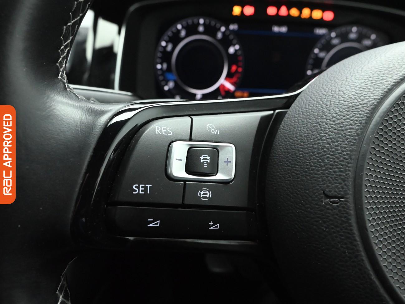 Used Volkswagen Golf 2019 for sale - 76890260: Photo 23