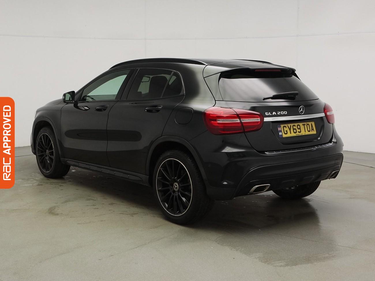 Used Mercedes-Benz GLA 2020 for sale - 76750749: Photo 4