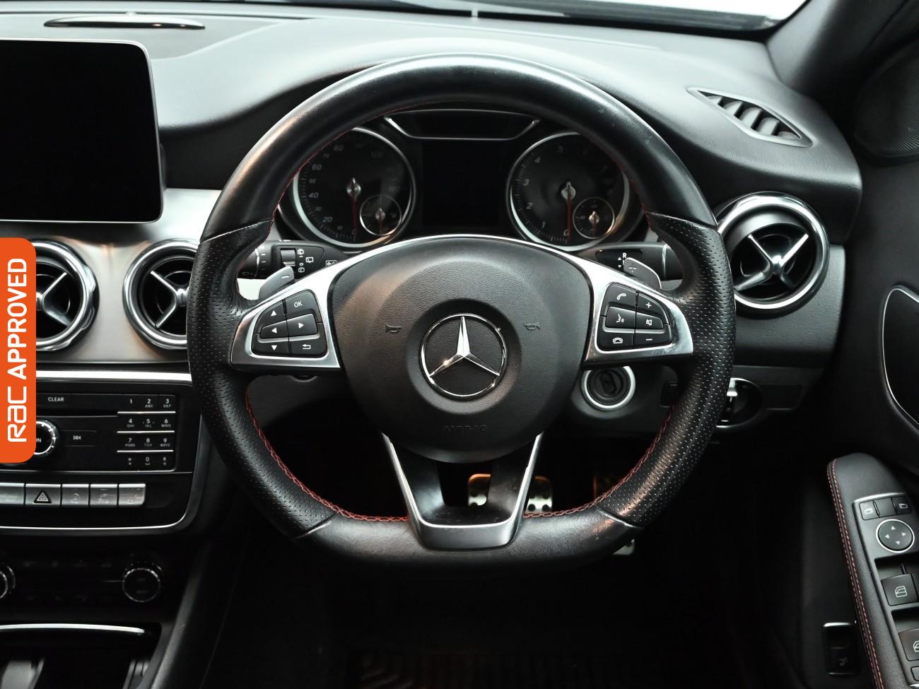 Used Mercedes-Benz GLA 2020 for sale - 76750749: Photo 9