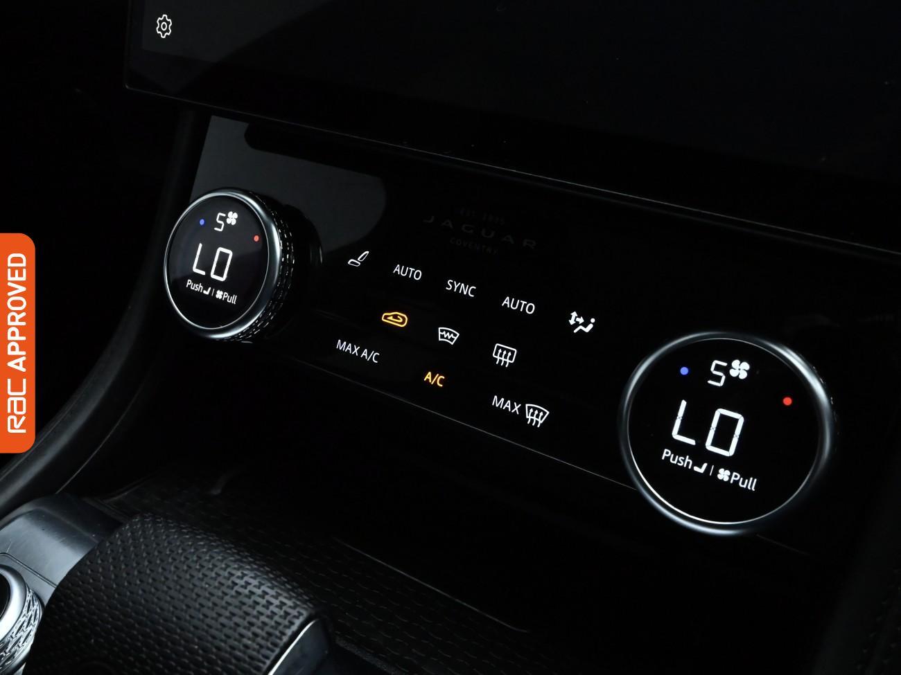 Used Jaguar F-Pace 2021 for sale - 76267958: Photo 18