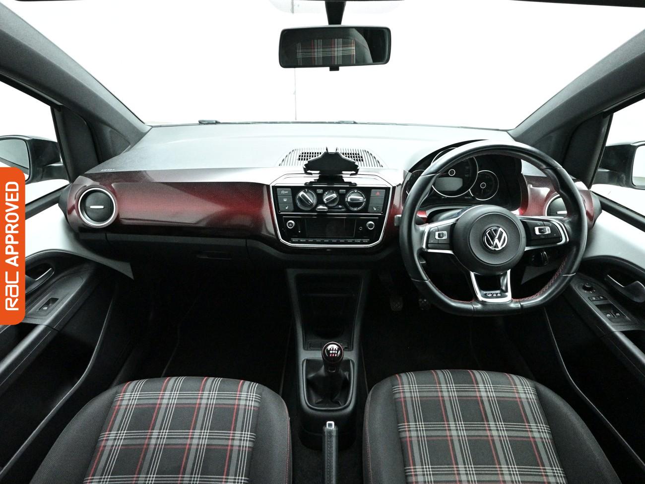 Used Volkswagen up! 2019 for sale - 78077315: Photo 2