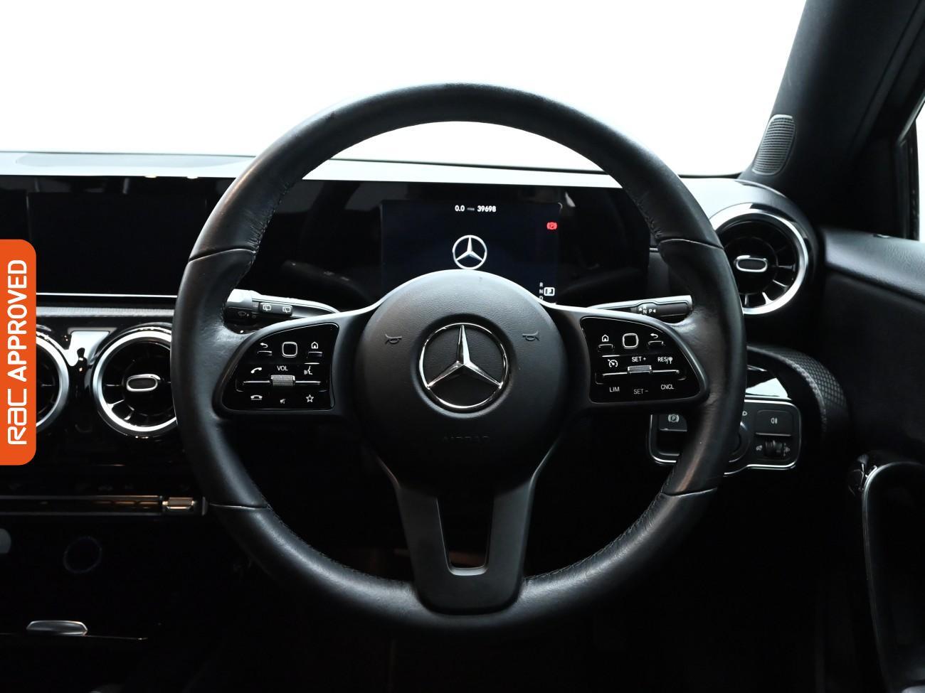 Used Mercedes-Benz A-Class 2018 for sale - 76495120: Photo 9