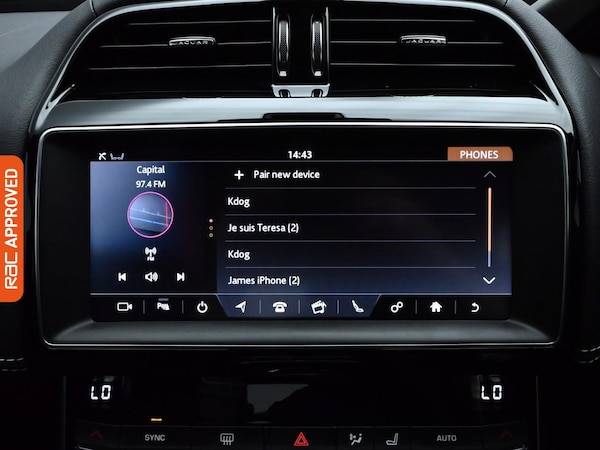 Used Jaguar XE 2019 for sale - 76115233: Photo 26