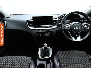 Used Kia Ceed 2022 for sale - 76461008: Photo