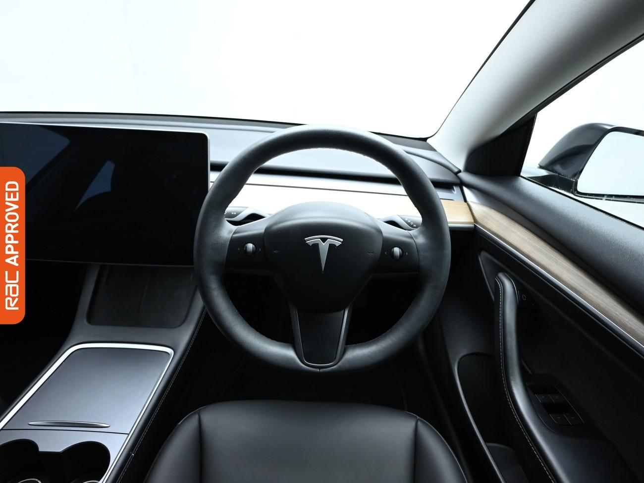 Used Tesla Model 3 2025 for sale - 76128477: Photo 11