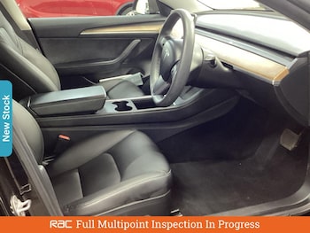 Used Tesla Model 3 2025 for sale - 76128477: Photo 3