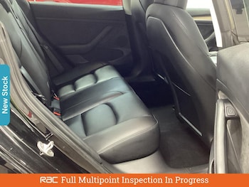 Used Tesla Model 3 2025 for sale - 76128477: Photo 4