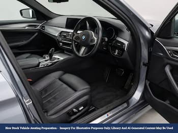 Used BMW 5 Series 2018 for sale - 79660854: Photo