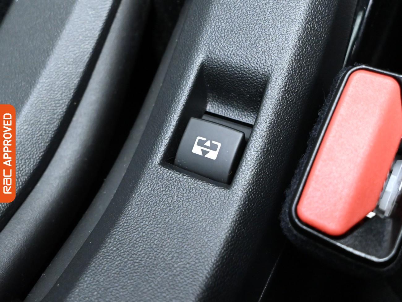 Used Peugeot 2008 2019 for sale - 76035324: Photo 19