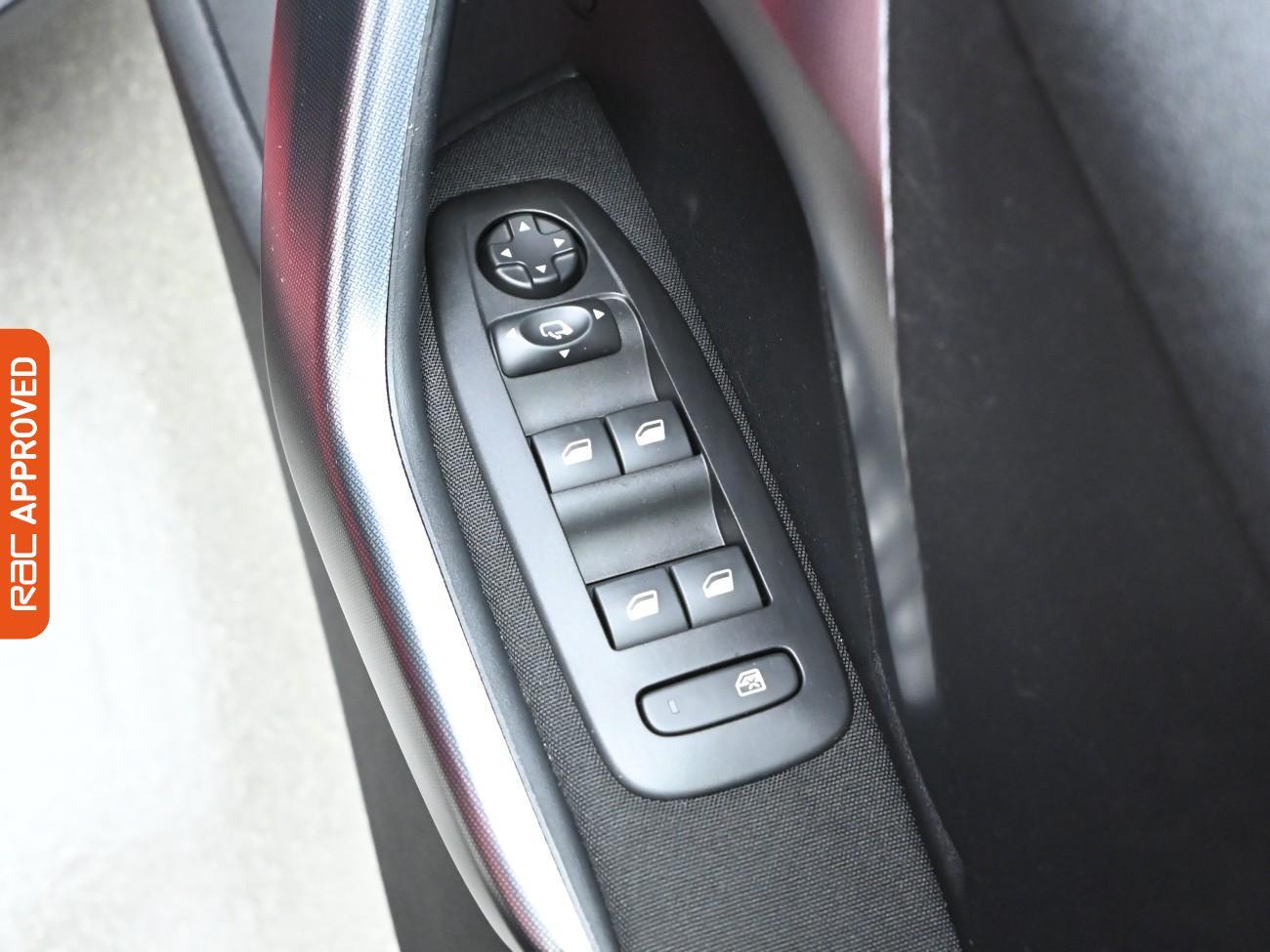 Used Peugeot 2008 2019 for sale - 76035324: Photo 25