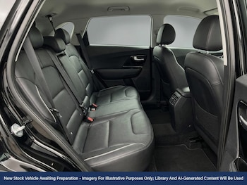 Used Kia Niro 2021 for sale - 77976197: Photo