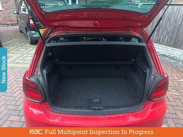 Used Volkswagen Polo 2016 for sale - 76230713: Photo 7