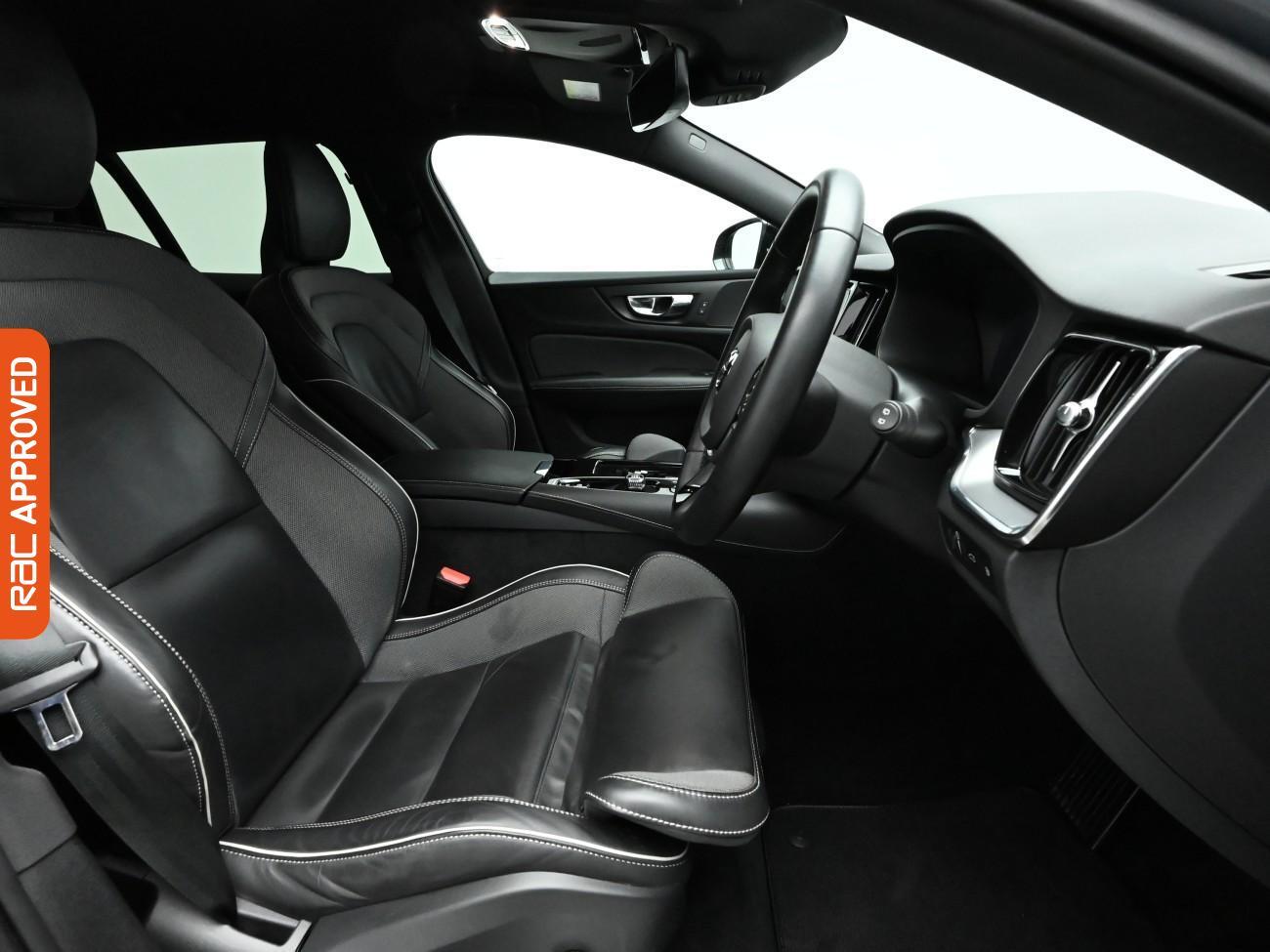 Used Volvo V60 2021 for sale - 76949585: Photo 12