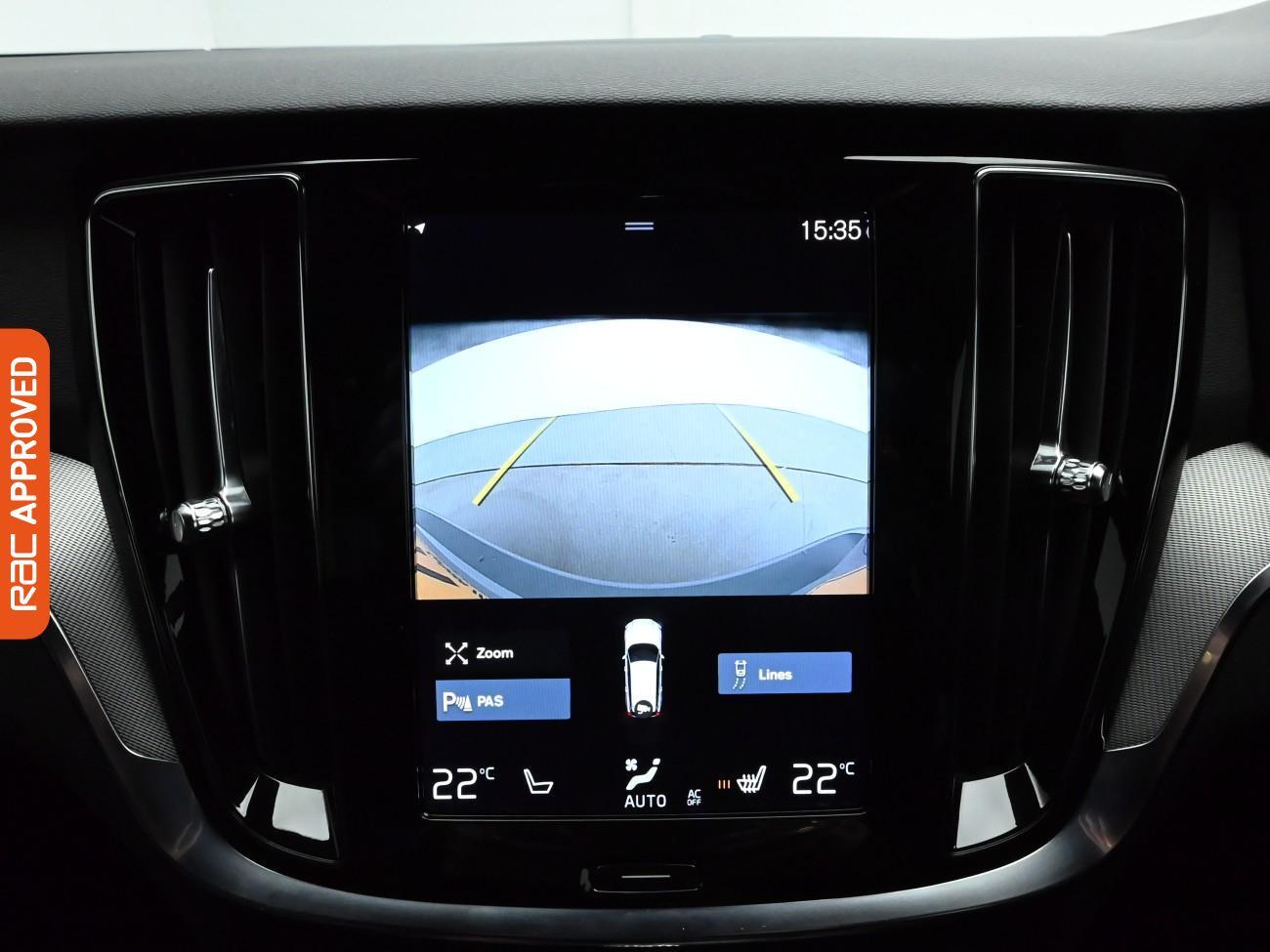 Used Volvo V60 2021 for sale - 76949585: Photo 3