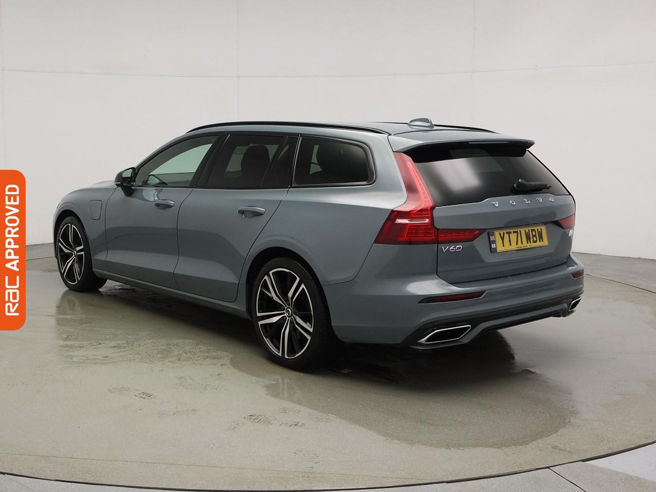 Used Volvo V60 2021 for sale - 76949585: Photo 4